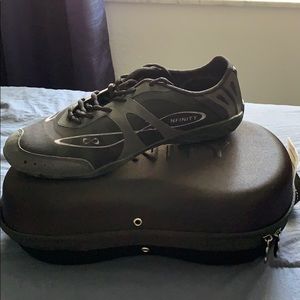 nfinity black holographic vengeance cheer shoe